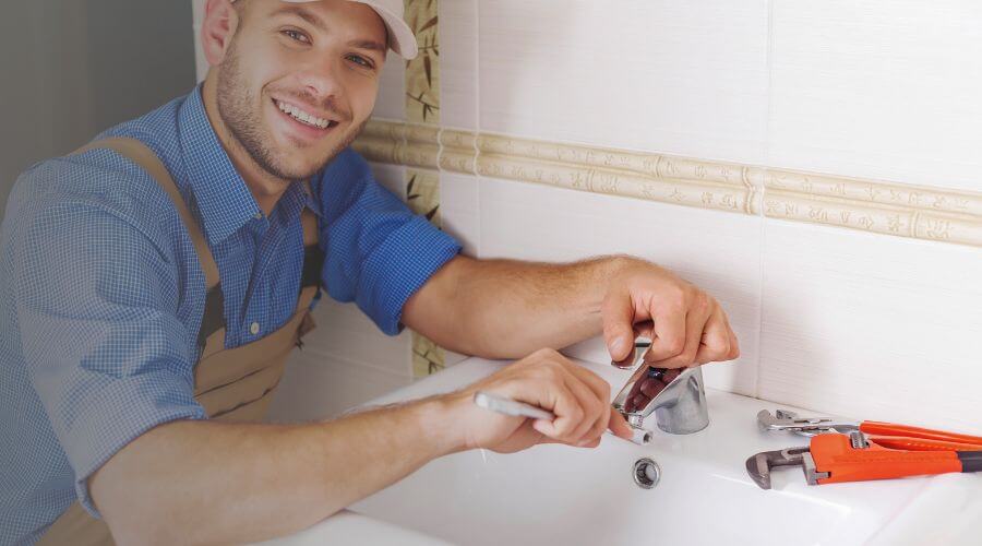 Handle or spout repair in Skanee, MI